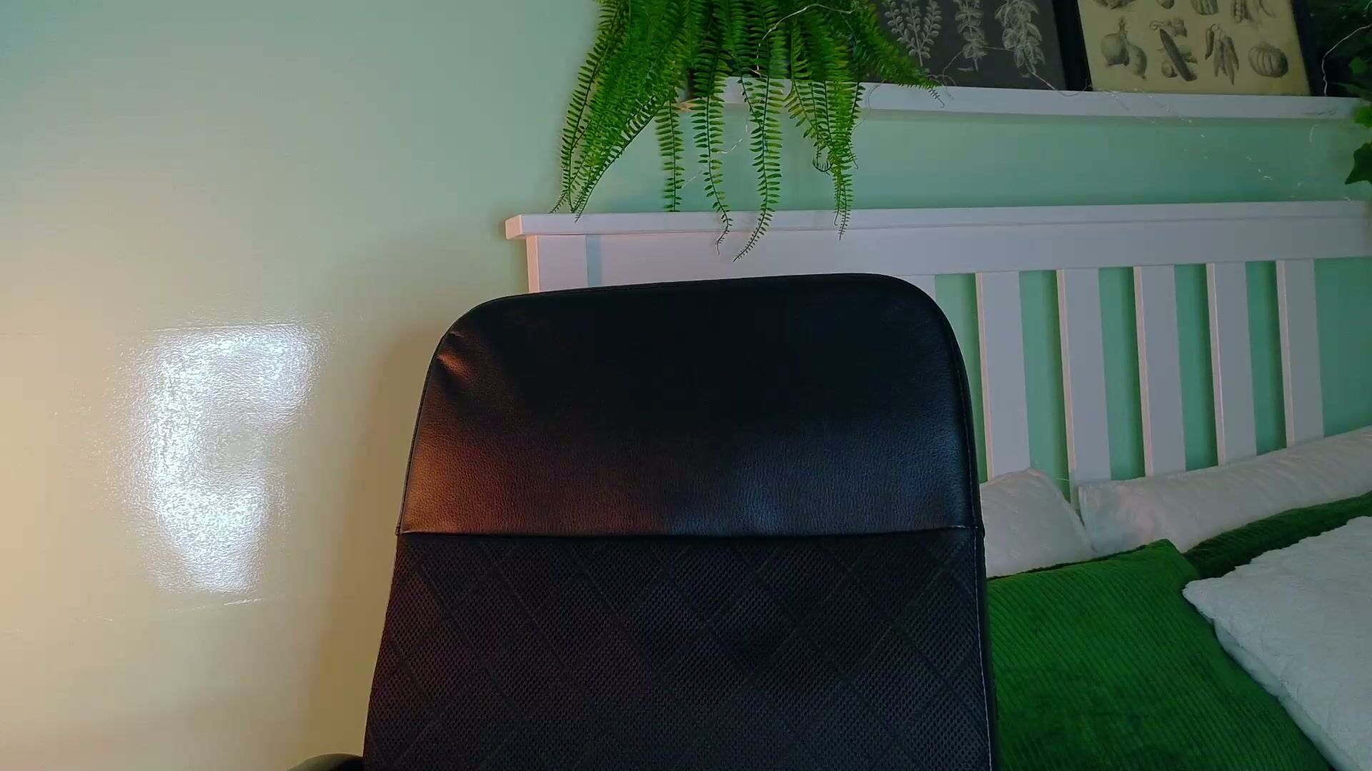 Parisfox_ cam porn (11-11-2025)