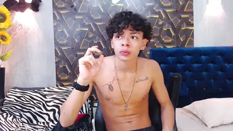 Harry_jhonsonn porn cam chat 11-Nov-25