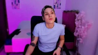laura_r23 recorded nude video 333183
