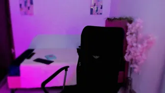 laura_r23 horny amateur video 11-Nov-25