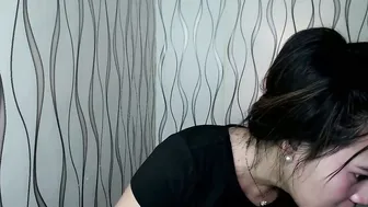 ur_innocent_girlx 11-11-2025