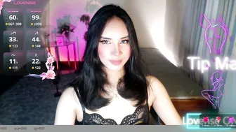 zelainalovetocum posing on webcam video chat porn