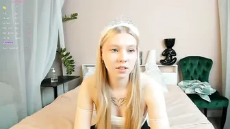 _innocent_soul_ sex chat cam 11-Nov-25