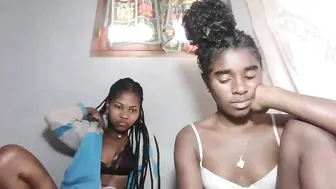 elia011 recorded nude video 333551