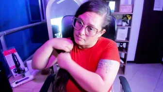Sara_thonson_ (11/11/2025)