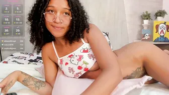 layla_clarke nude cam video (11/11/2025)