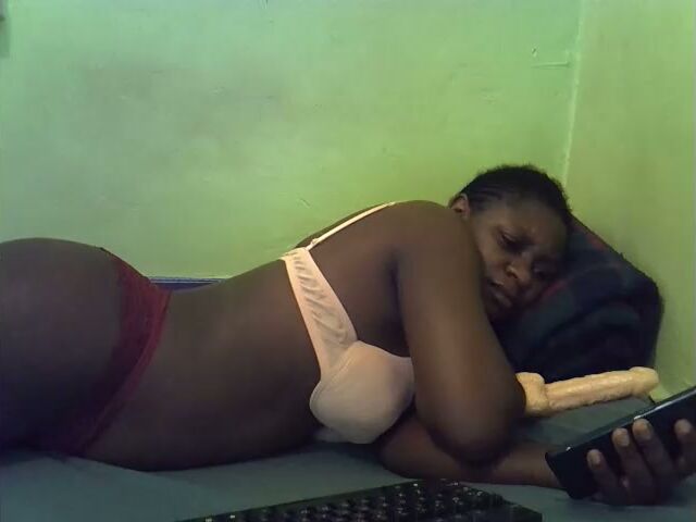 hot_girlly porn chat video 11-11-2025