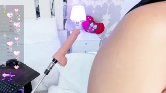 nahomyroberts hot webcam video hot live cam video