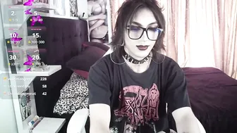 Kiiller_queen femboy - 11-Nov-25