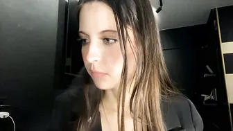 tamikawieand 11/11/2025
