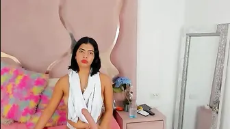 xayaht recorded nude video 335198