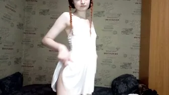 emi_less recorded nude video 335262