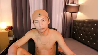 Hugecock_pretty714250 asian stream