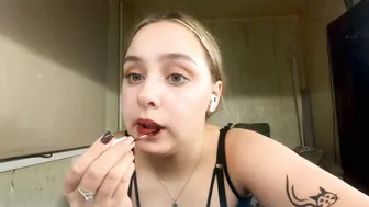 julietmegown (11/12/2025) teen