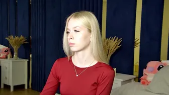 Miagraces interactivetoy xxx chat