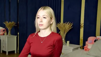 Miagraces interactivetoy xxx chat
