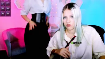 Gloria_bubble nude video chat 11/12/2025