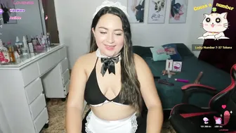 evelyn_squirts cam (11-12-2025)