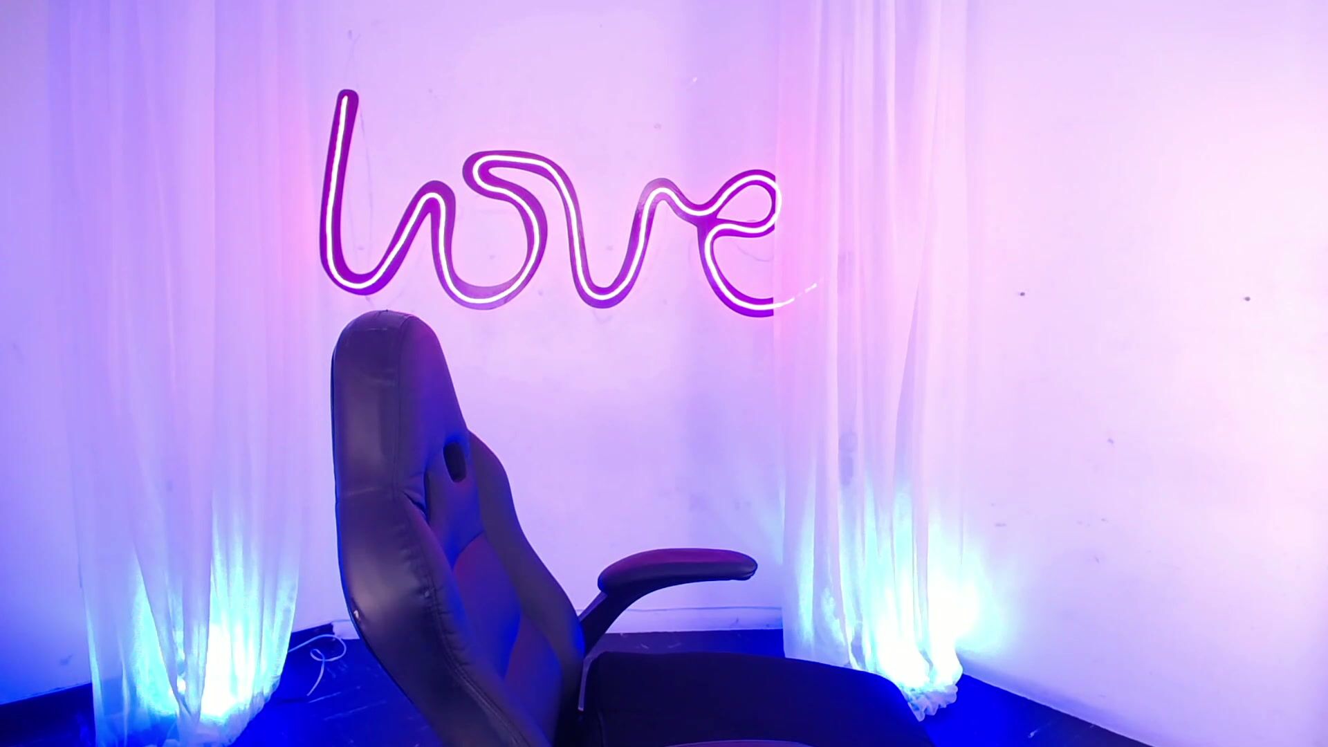 emilirusso porn cam chat (11/12/2025)
