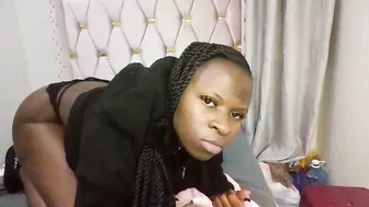 shillah024 recorded nude video 336437