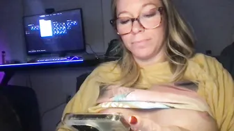 texas_blonde 11-12-2025