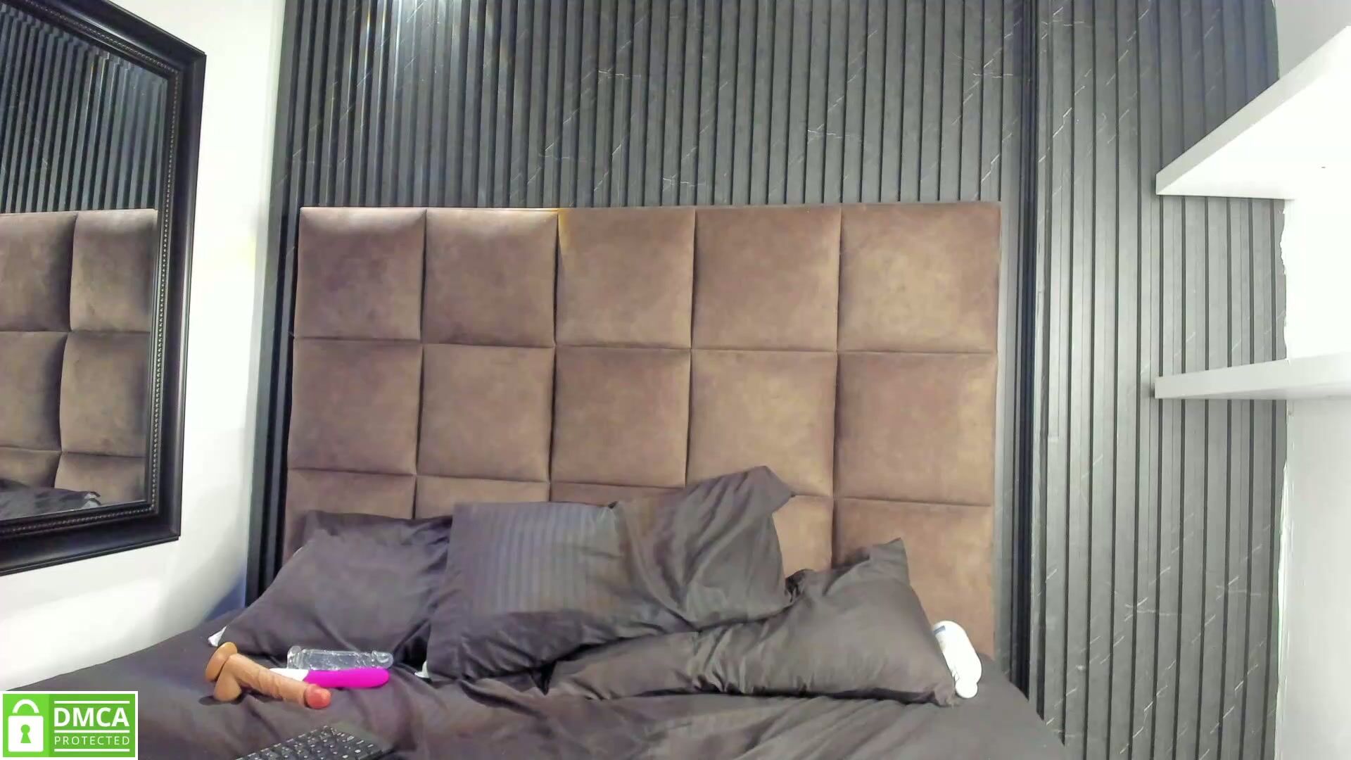 Sussy_vixen cam porn videos 12-Nov-25