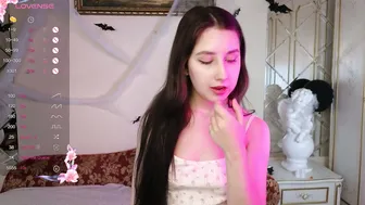 kisses_eva (11-12-2025) webcam video