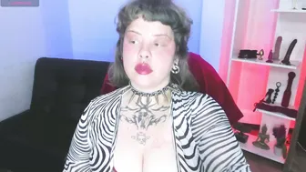 kenziesharik saliva - 12 November 2025
