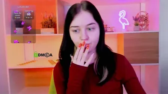 Dora_di1 feet - 12 November 2025