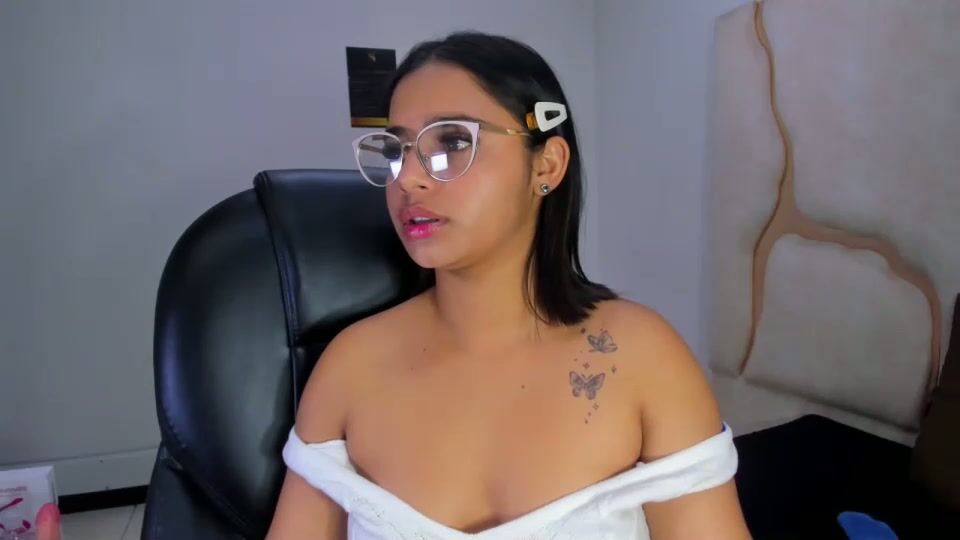 Miahsex69 chat sex 12-Nov-2025