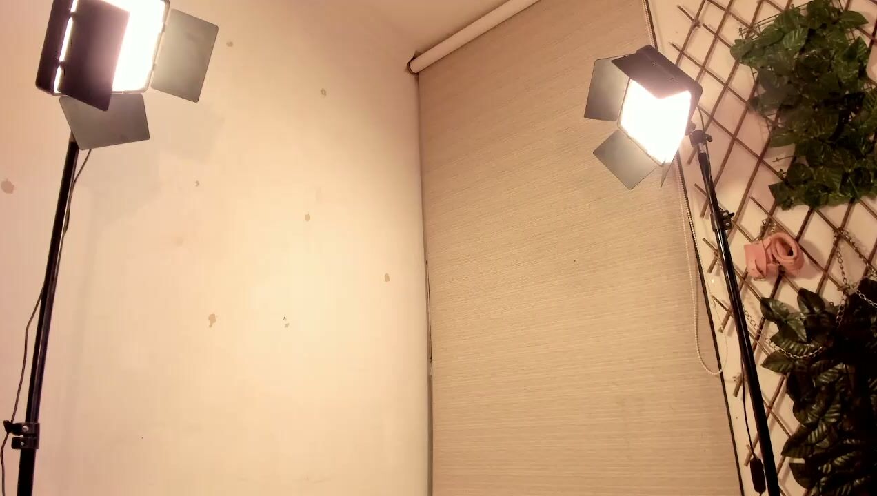 Miiaah_kaliffa nude on cam 12-Nov-25