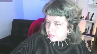 Kenziesharik bbw video cam