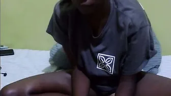 precious_nesh naked webcam show