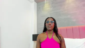Alaia_colins hairy chat girl porn