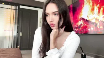 Elisonnina hot - (11/12/2025)