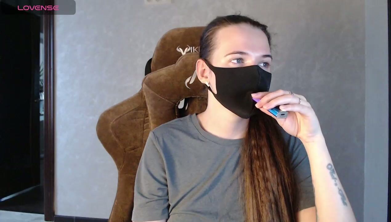 m00n8kiki 11-12-2025 bigtits
