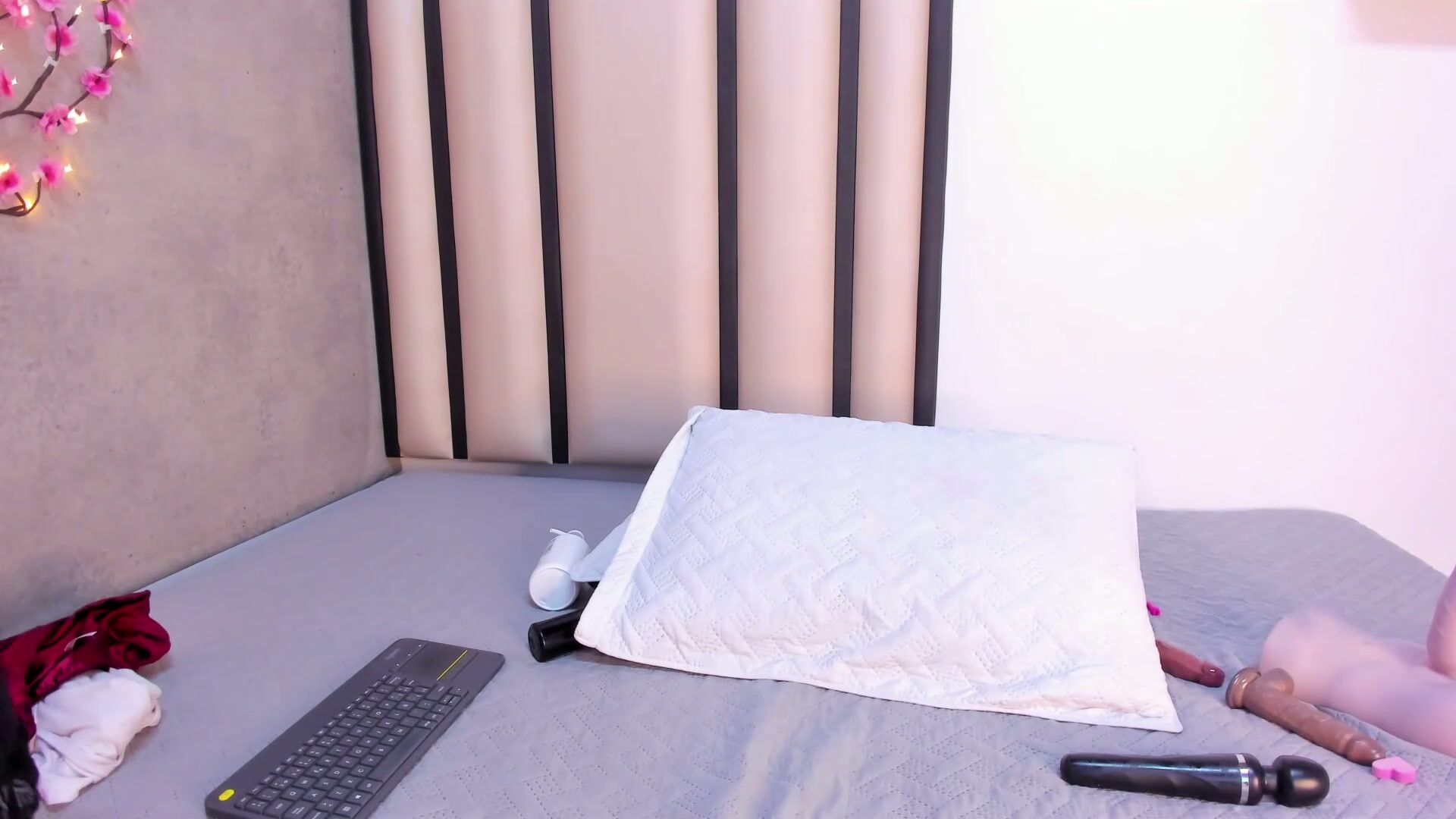 sussanmilf_ anal (11-12-2025)