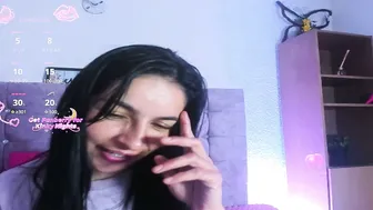 karol_rose12 skinny webcam