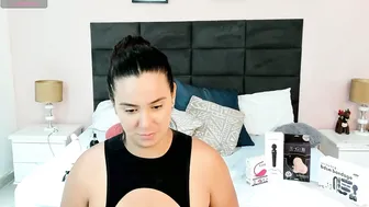 jenner_madison lesbian - (11/12/2025)