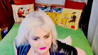 stiphlermomy squirt (11/12/2025)