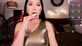 divinequeen sex chat cam cam