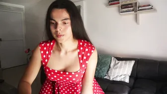 _vahos live cam video - (11/12/2025)