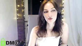 _karolina smalltits 12-Nov-25
