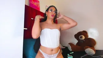 sexy_nicole_ricutty new 12-Nov-25