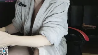 Mia_g0ld bigtits cam chat
