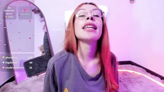 victoriia_ross glasses (11-13-2025)