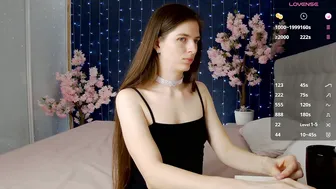 _mirror_girl 18-May-2025