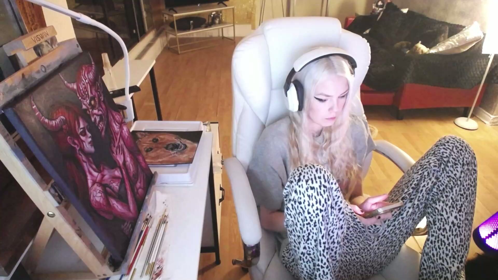 tinykylie (05/20/2025)