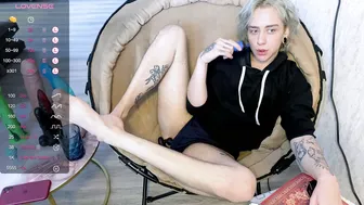 blooming_soul live cam show 19 May 2025