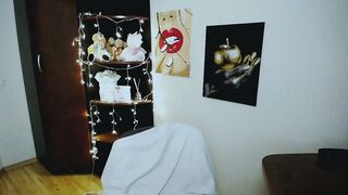 m_vikki ukraine webcam chat